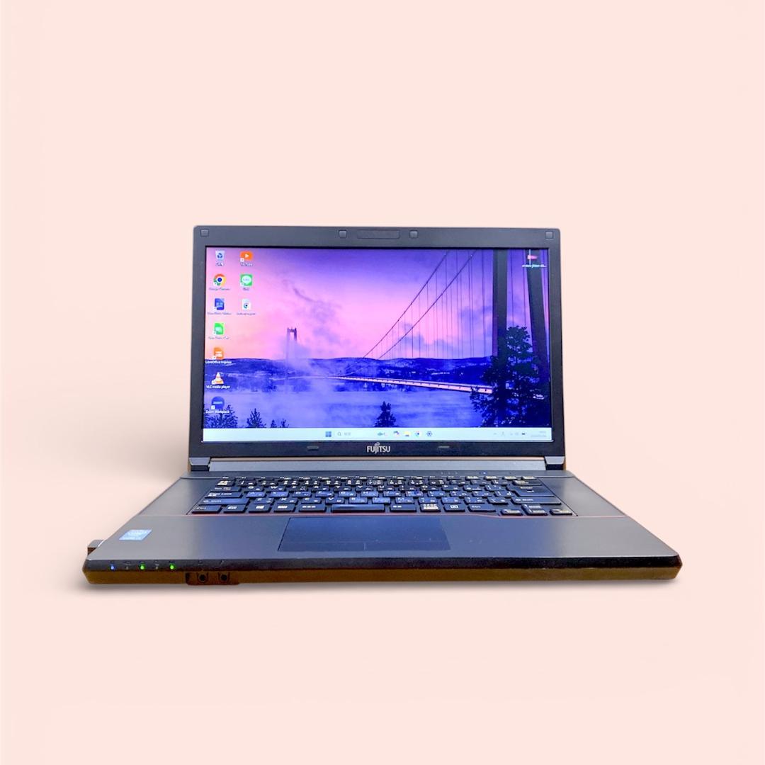 贅沢性能！i5 メモリ16 SSD512 富士通ノートパソコン 性能重視の方に