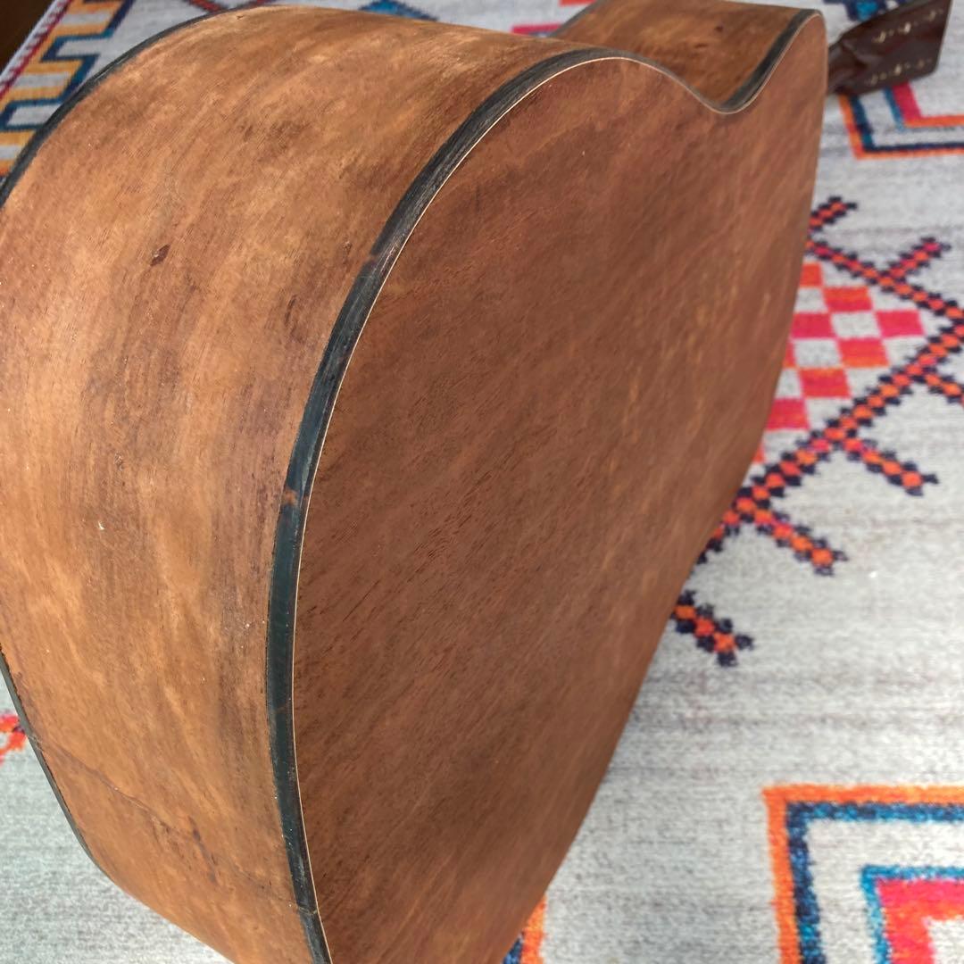 マ*ズ様 ハンドメイドギター　制作途中　ウォルナット　パーツ付き