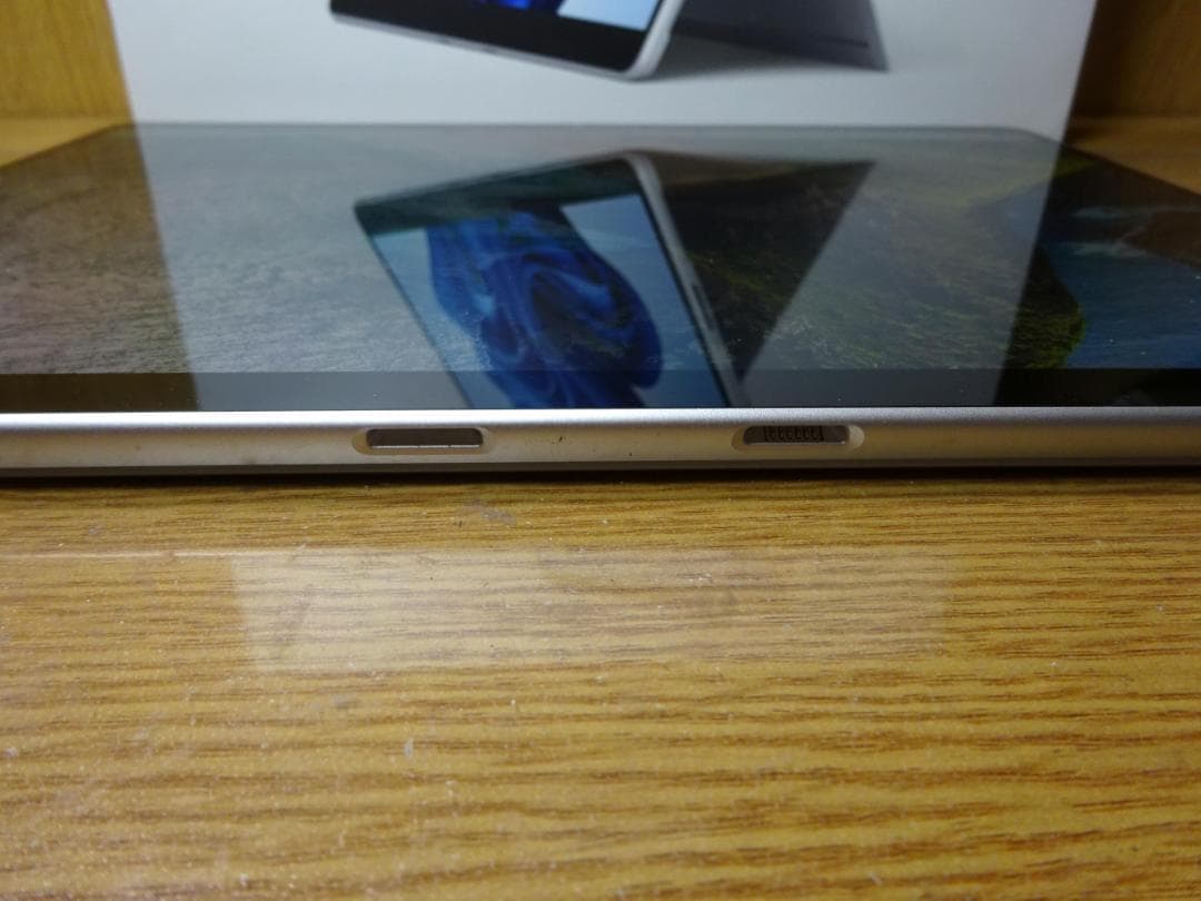 美品 Surface Pro 8　i5 13インチPixelSense Flow