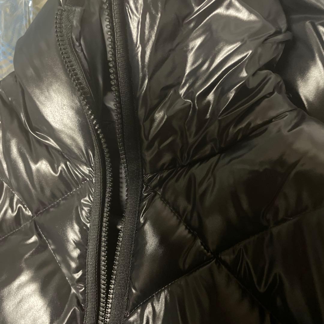 新品未使用正規品MONCLER レディースブラックロゴ3