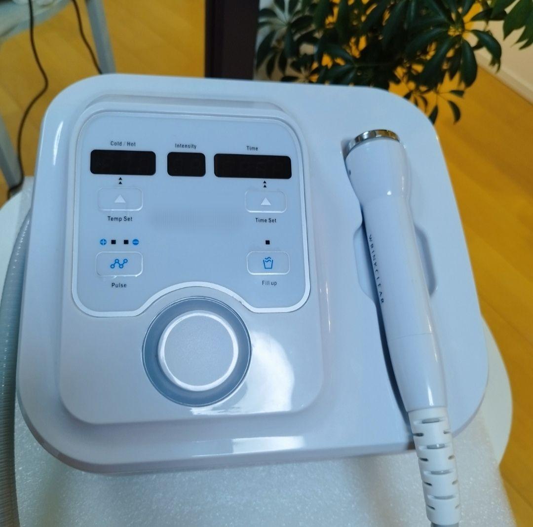 ［新品］美顔器 温度設定・強度調整機能付き/エレクトロポレーション