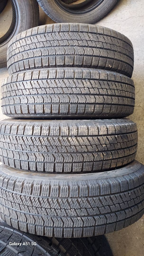 スチールスタッドレスタイヤセット軽自動車