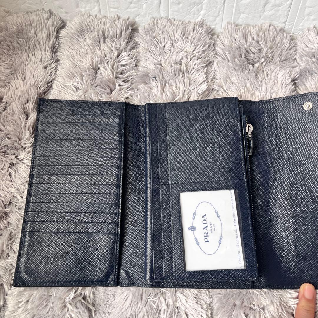 良品✨PRADA 大容量　オーガナイザー　長財布　サフィアーノ　シルバーロゴ