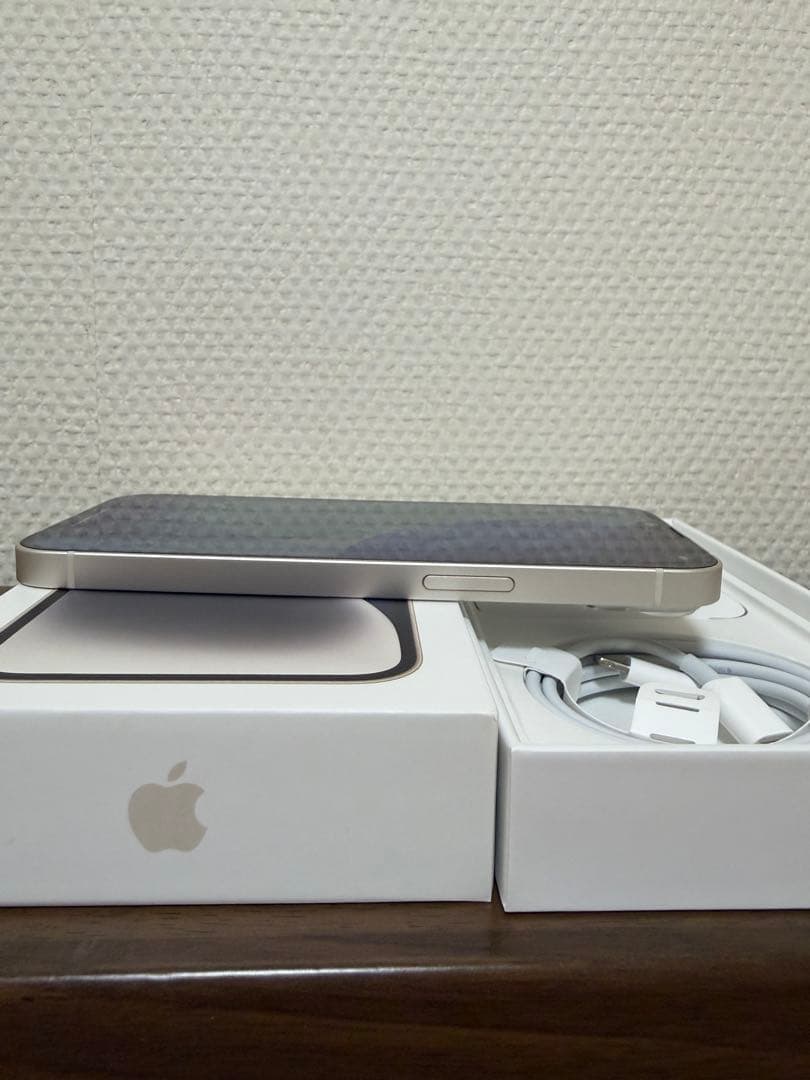 だり柳iPhone14 128GB ホワイト SIMフリー 箱・ケーブル付