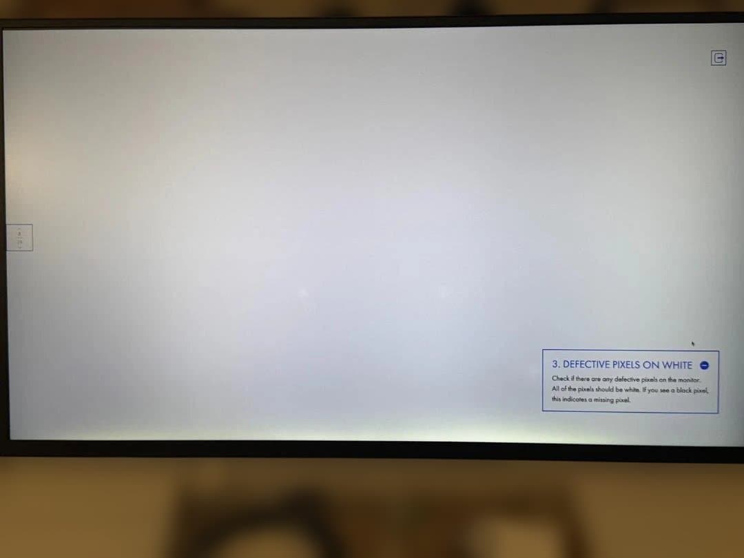 24.5″ 165Hz WQHDモバイルモニター　色むらあり