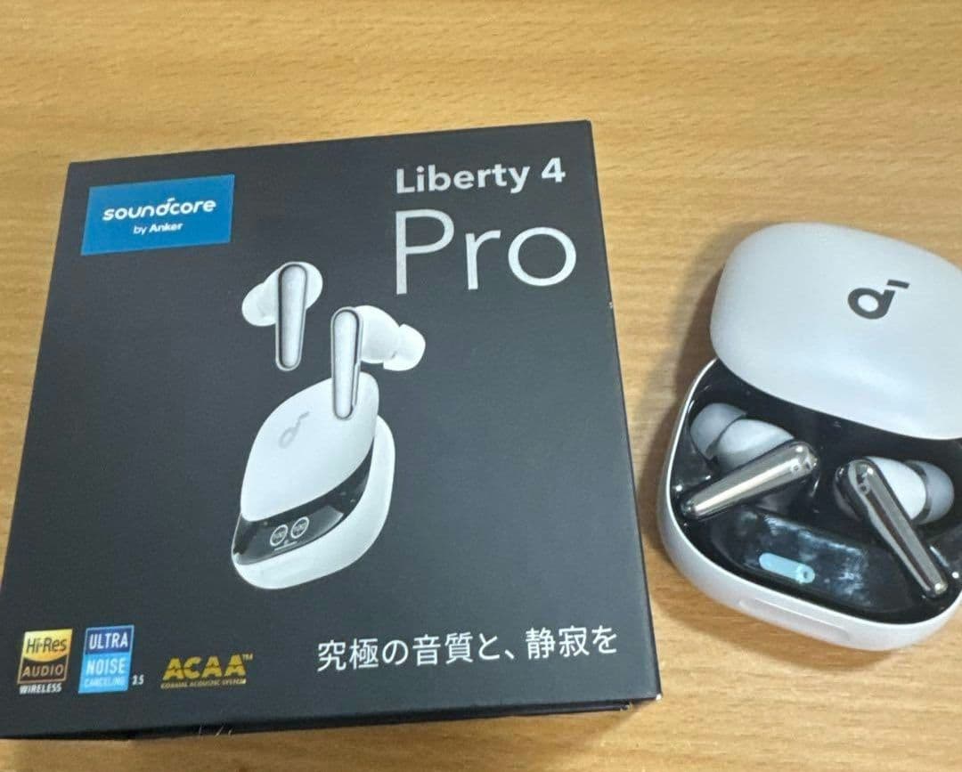 soundcore Liberty 4 Pro ケース付き