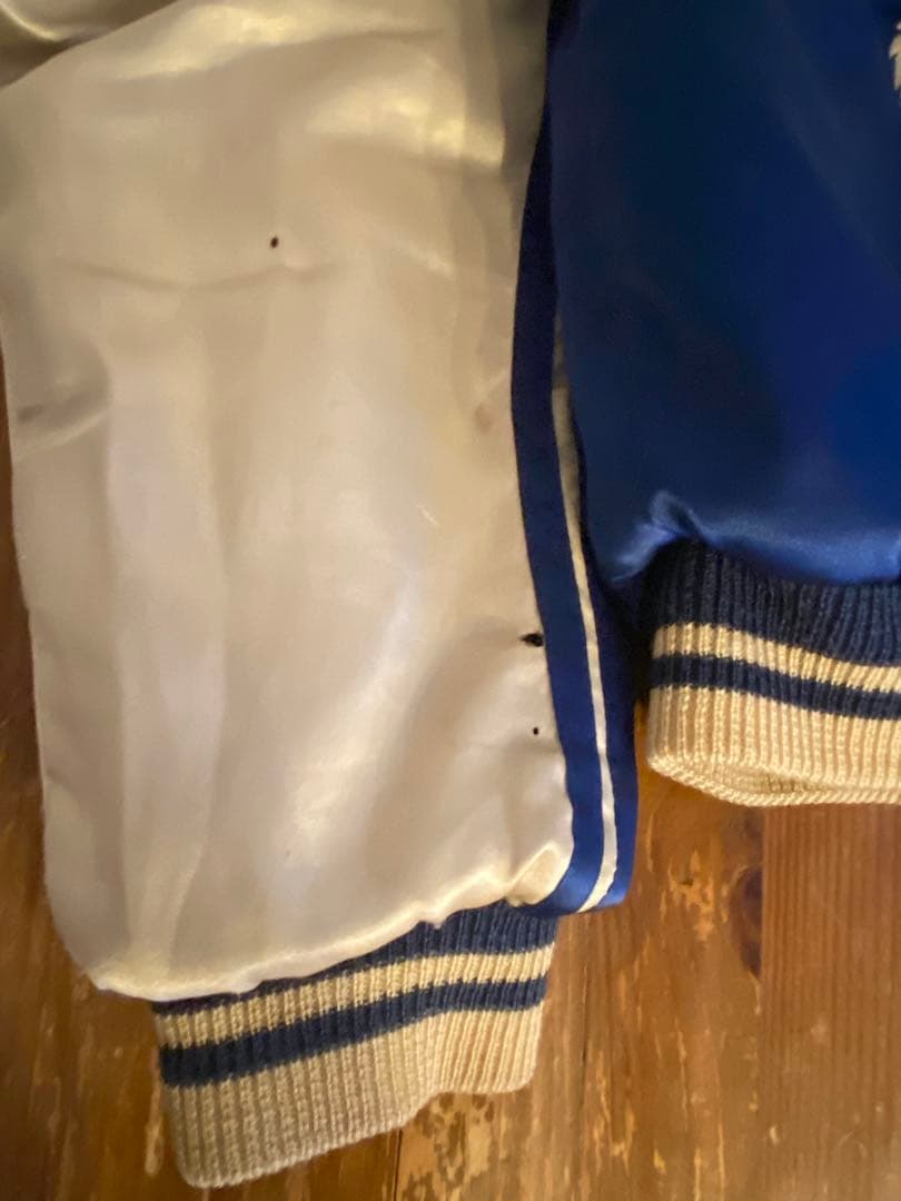 東洋エンタープライズ 中綿入りリバーシブルスカジャン　M品番 Mサイズ