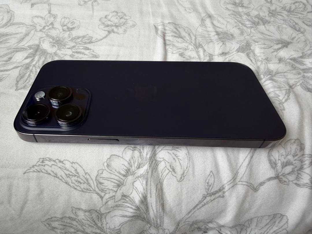 ★iPhone 14 Pro Max 512GB 国内SIMフリー★ケーブル2個