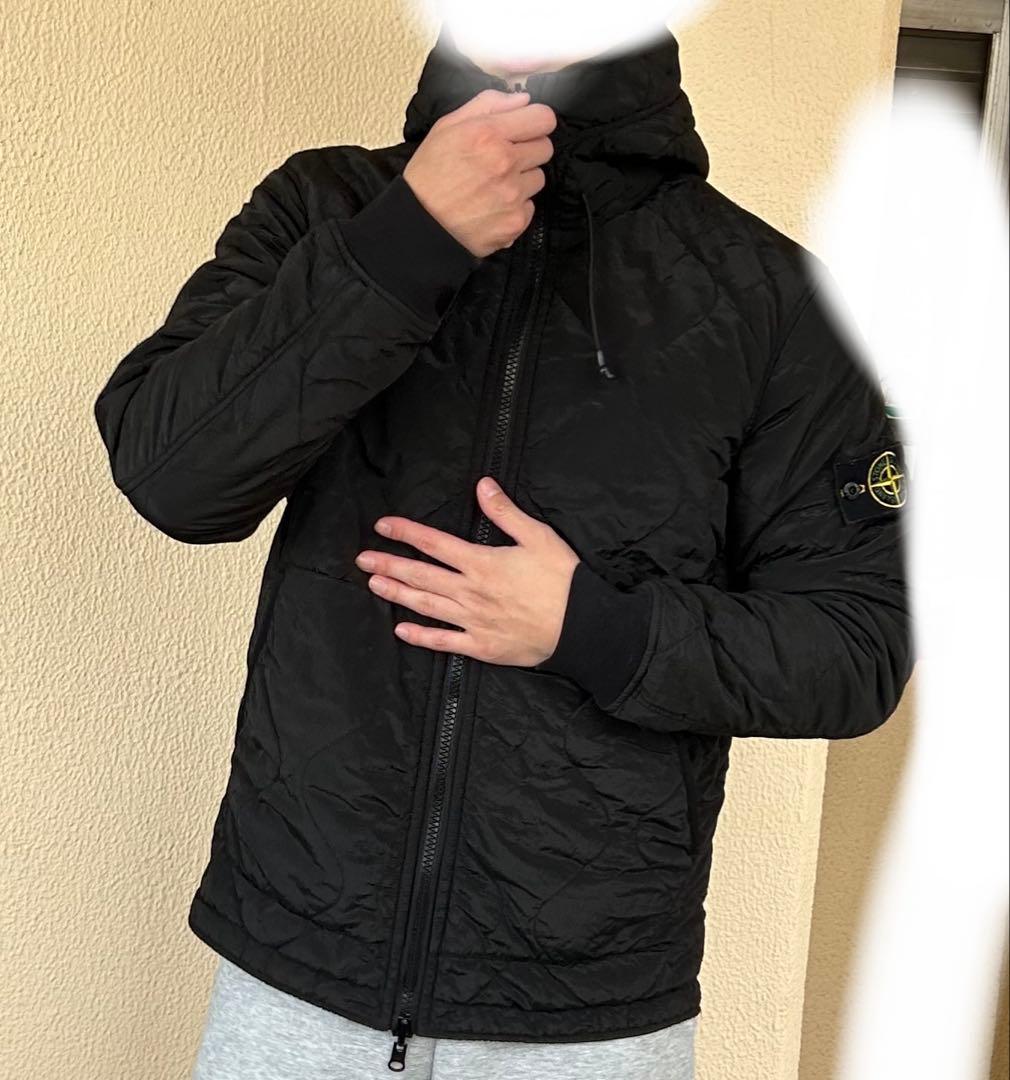 STONE  NYLON L プリマロフト　ダウン　ブラック