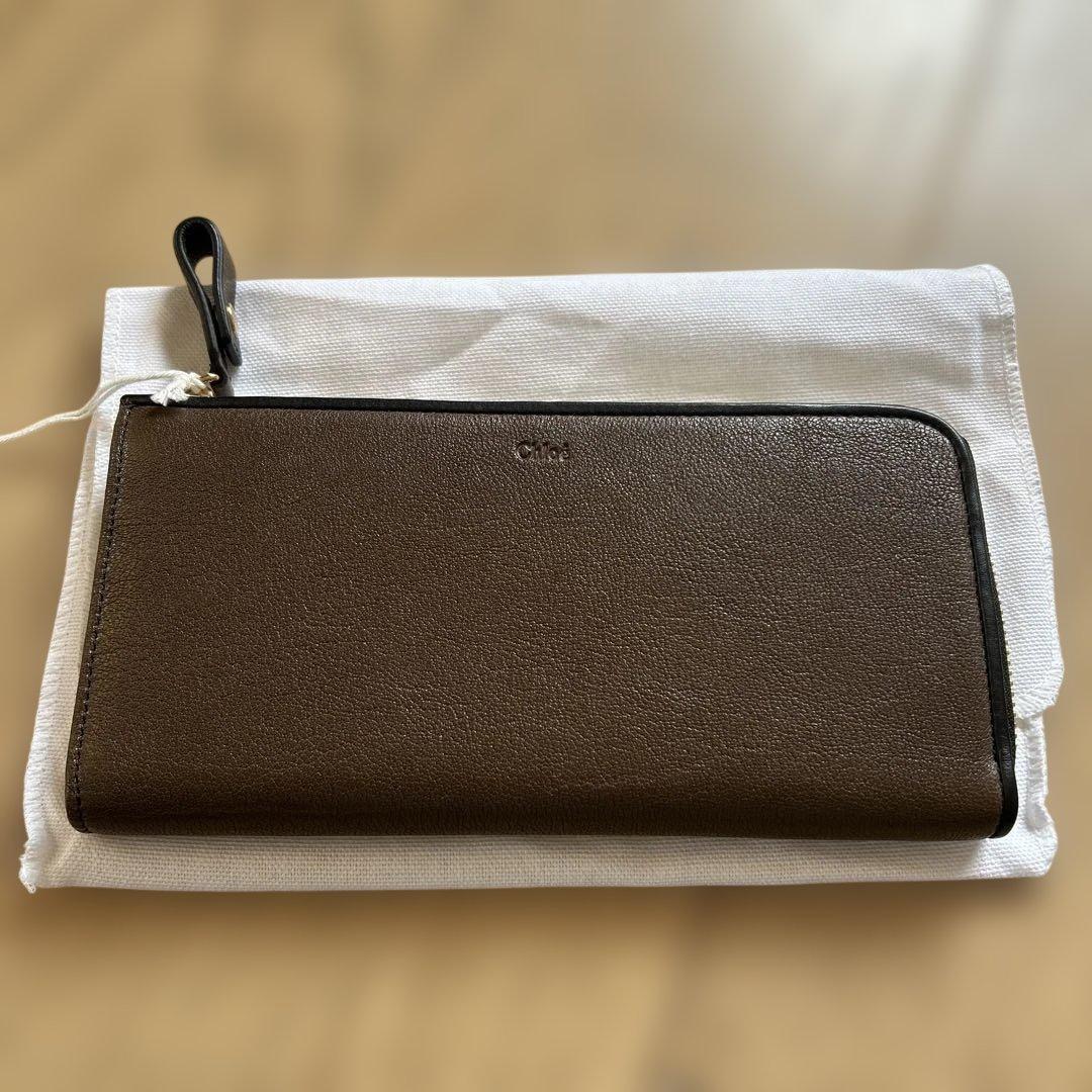 クロエ　レディース　長財布　ファスナー