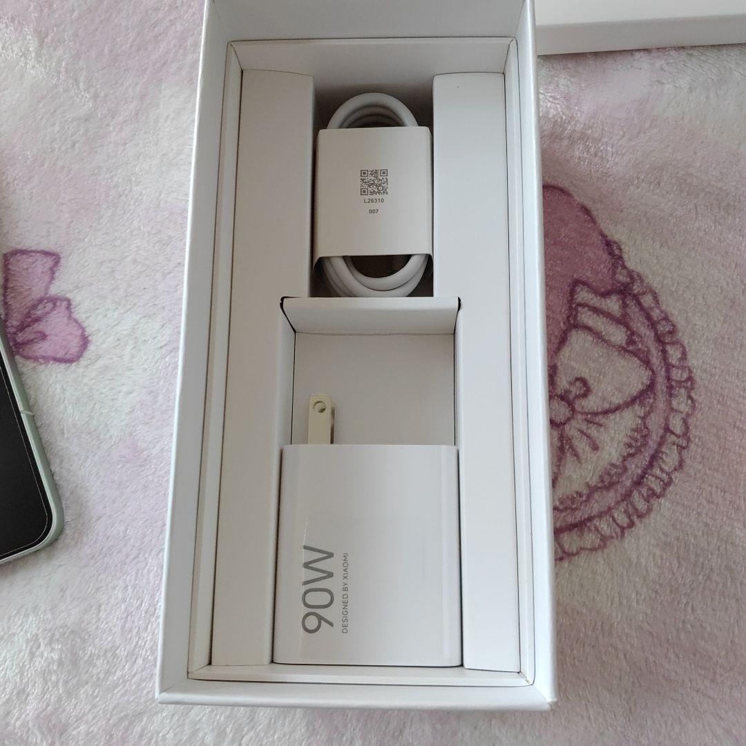 国内版　ほぼ未使用　Xiaomi 15 512GB グリーン