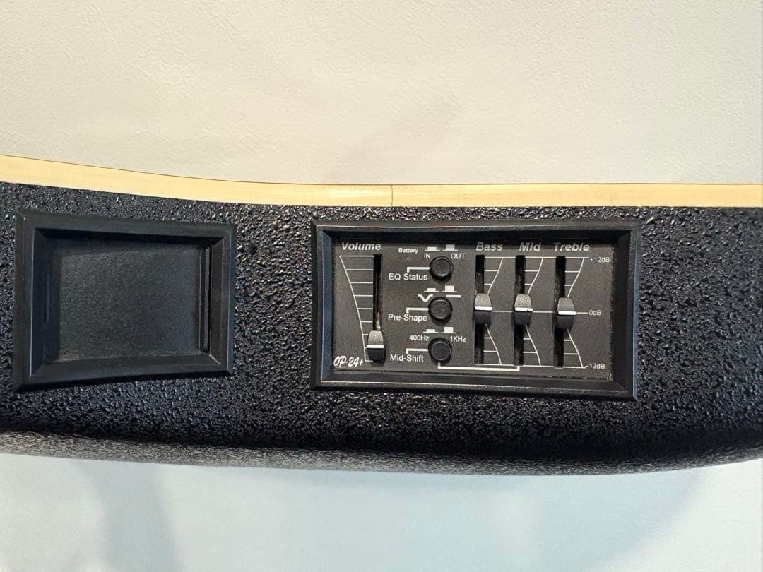 ギター Ovation Celebrity Deluxe CC257