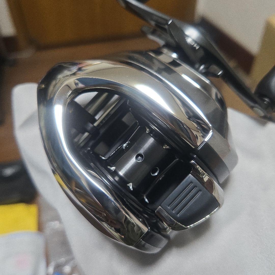 極美品　16アンタレスDC HG 右