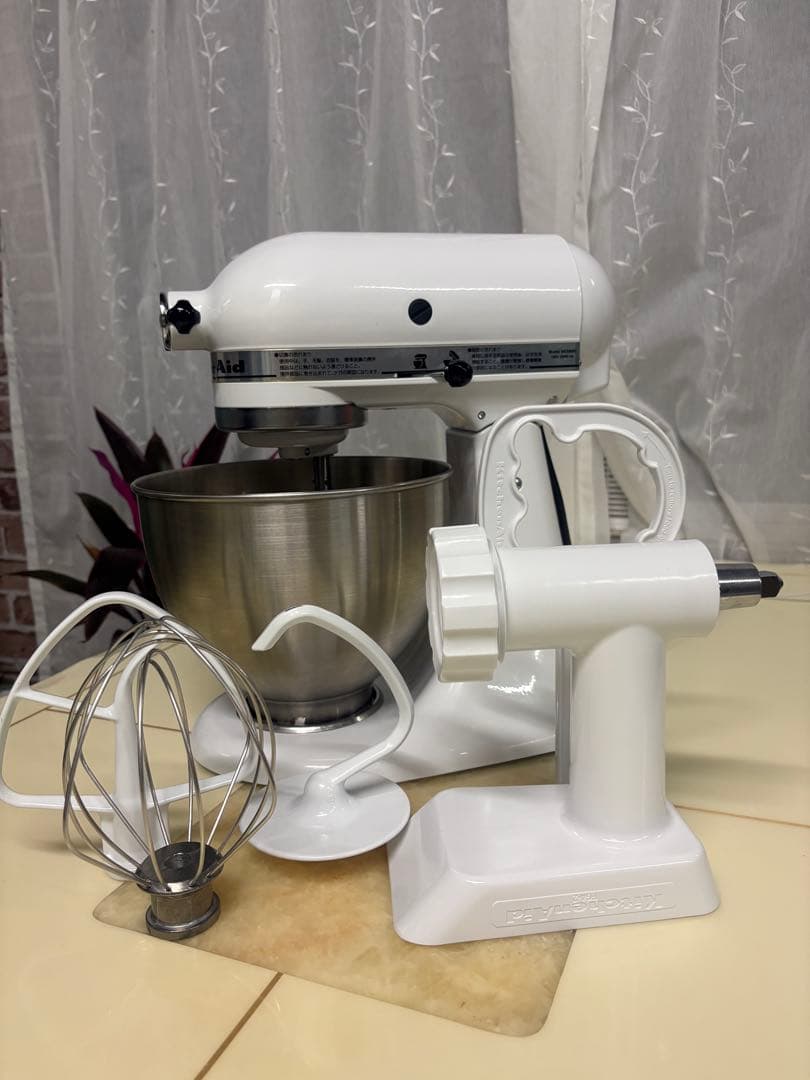 キッチンエイド　ホワイト　KitchenAid 9KSM95WH