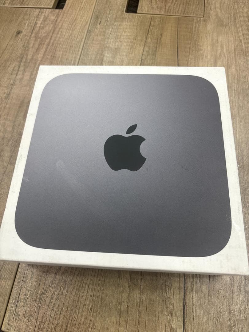 Mac mini 2018 /3.6GHz Core i3 メモリ8GB