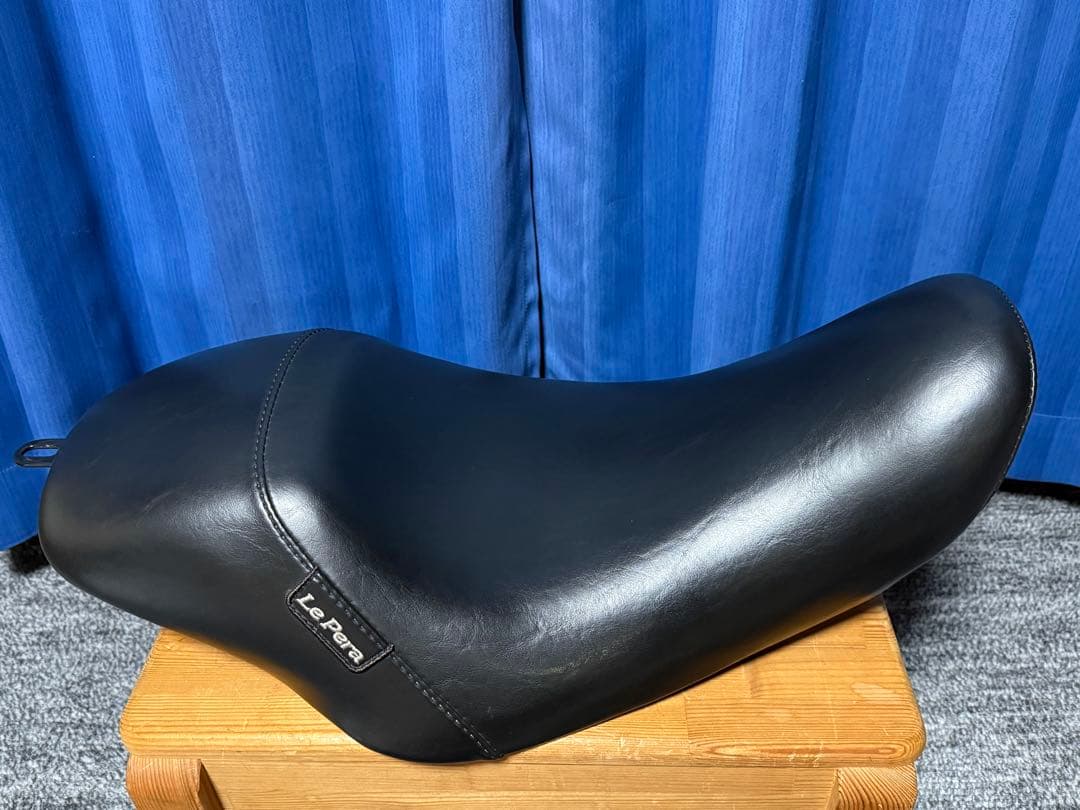 ハーレー スポーツスター ラペラ ベアボーンズ ソロシート 3.3ガロン