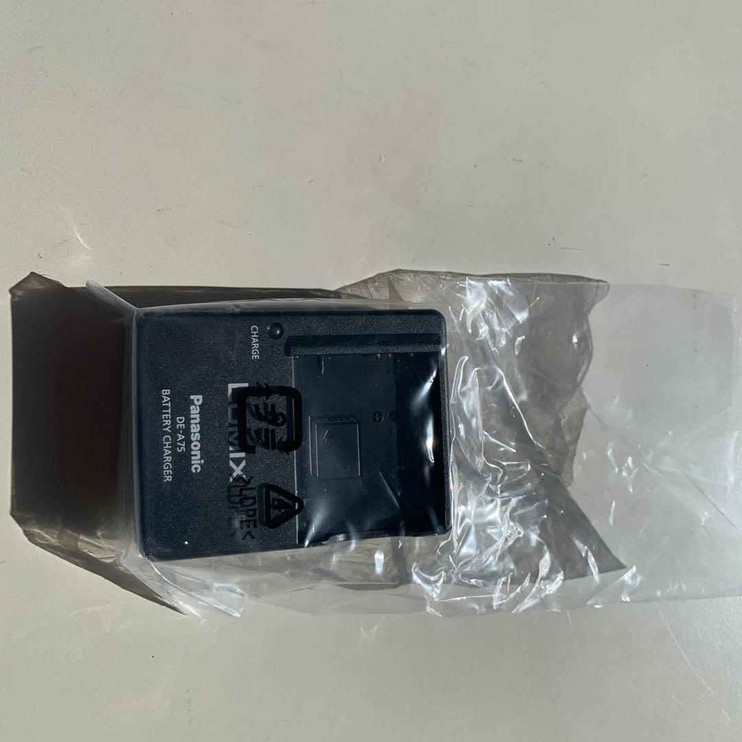 Panasonic LUMIX DMC-FP1 ピンク 12MP