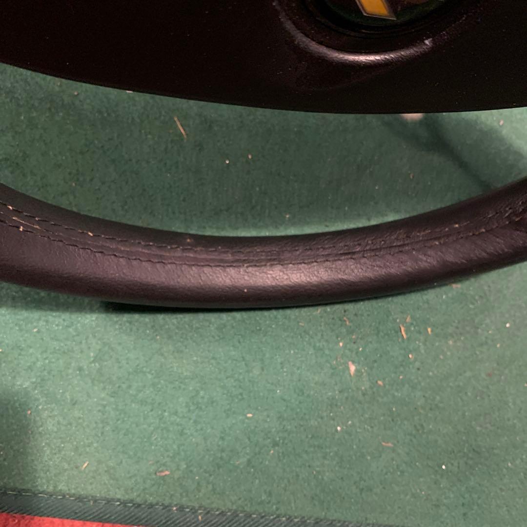 s*r様 MOMOステアリングホイール〈即日発送〉