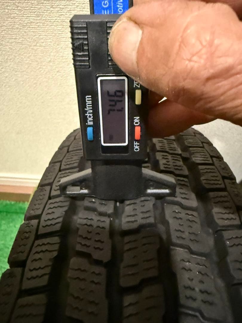 中古　スタッドレスタイヤ2024年製＆ホイール　4本セット