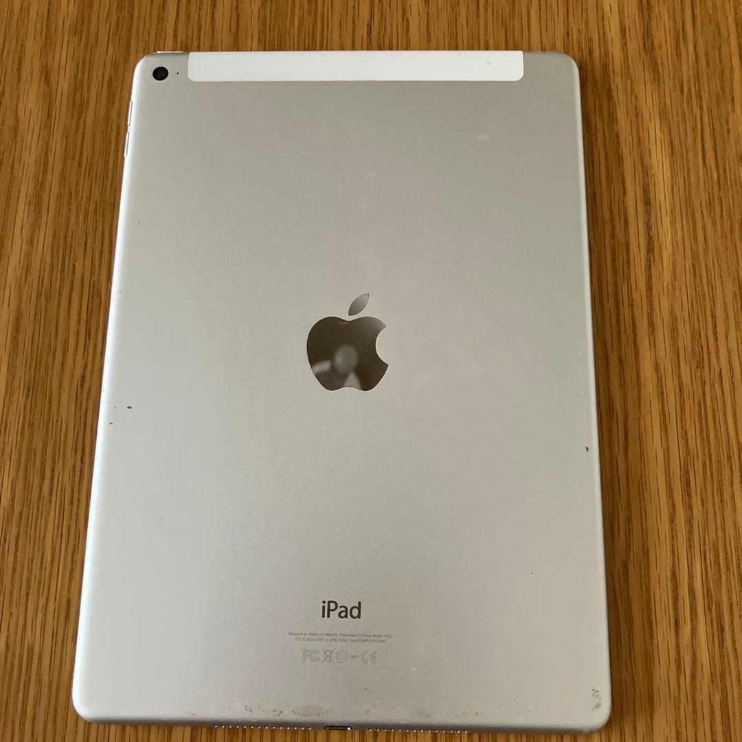 Apple iPad Air2シルバー 本体　ジャンク品