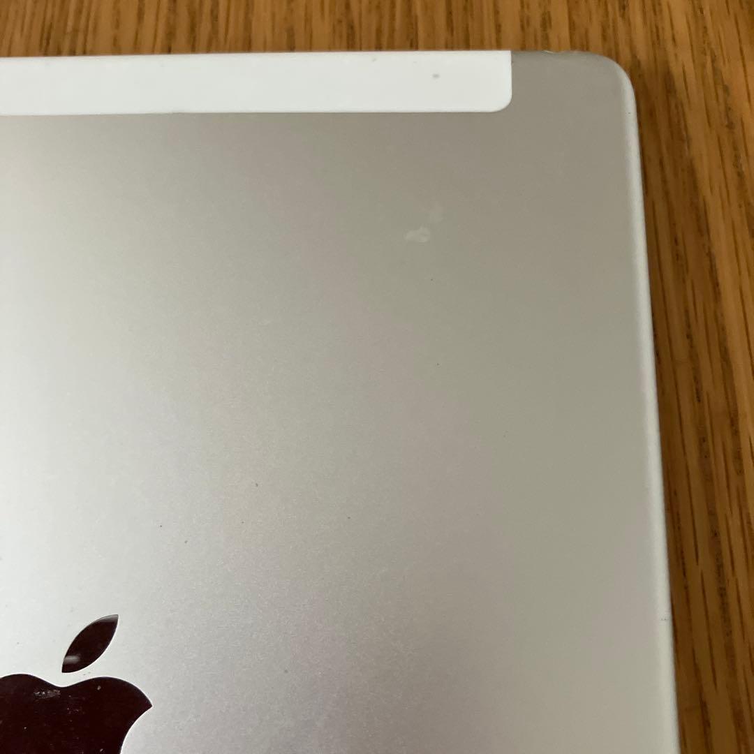 Apple iPad Air2シルバー 本体　ジャンク品