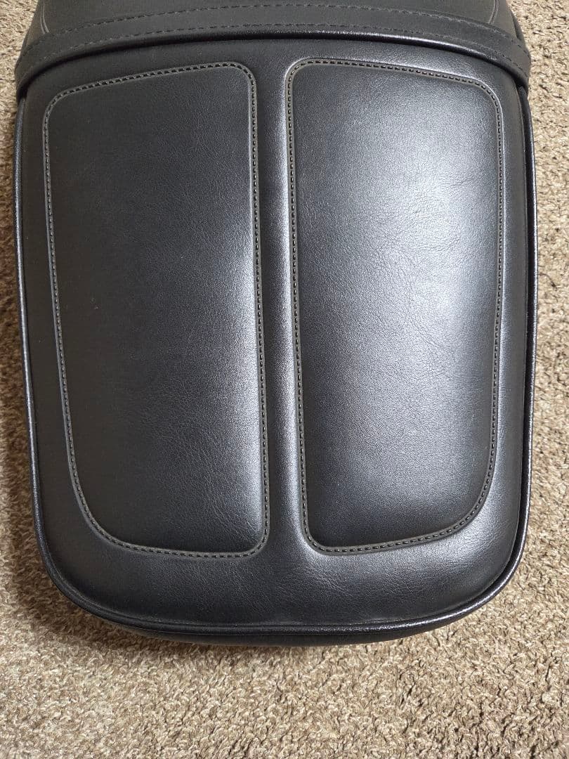 ゼファーχファイナルエディション 純正シート　シート　　美品