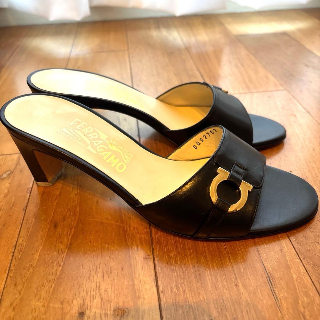 【サルヴァトーレ フェラガモ】サンダル ミュール ガンチーニ