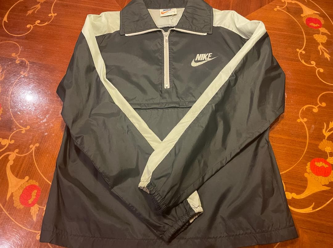 【ヴィンテージ】メイドインUSA・NIKE・プルオーバーナイロンジャケット