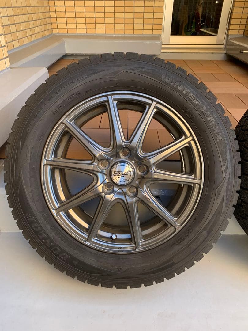 215/60R16スタッドレスWINTERMAX