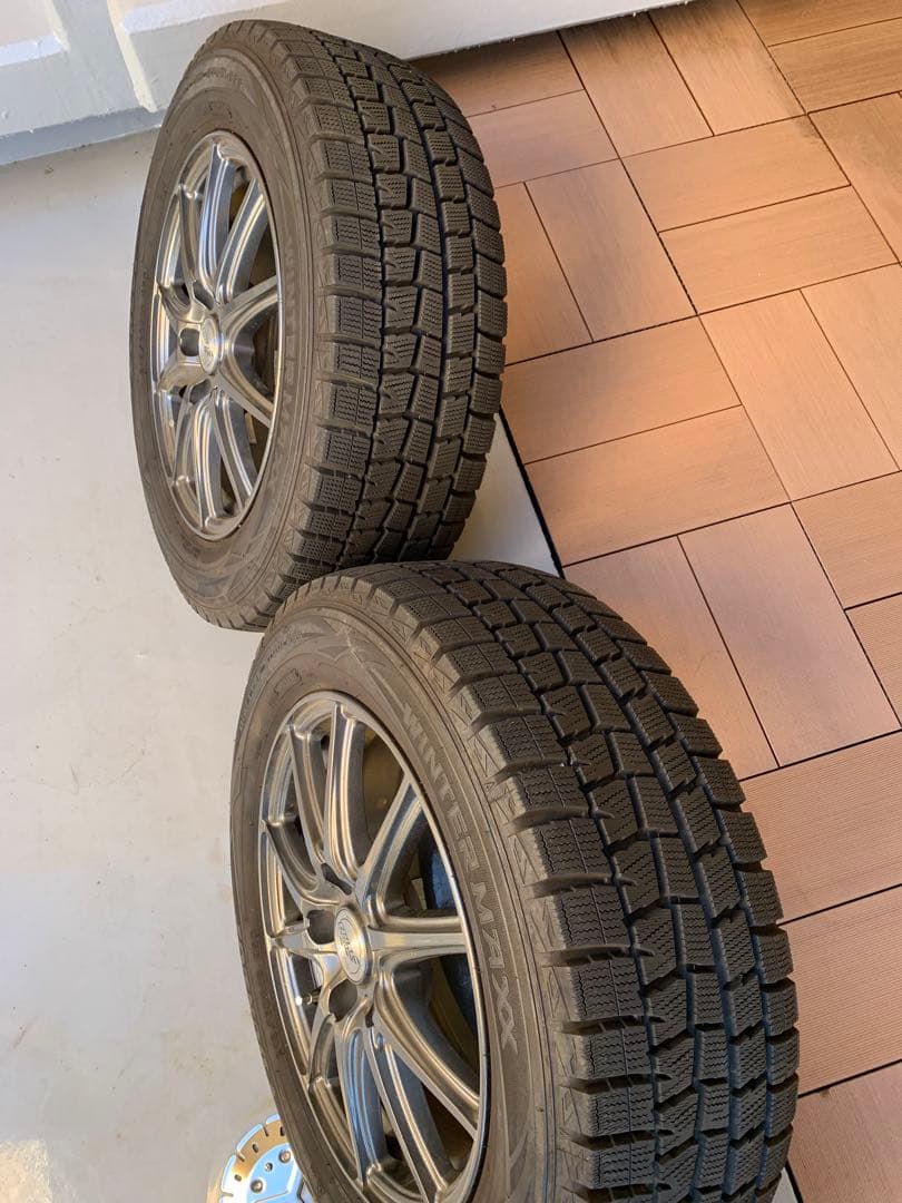 215/60R16スタッドレスWINTERMAX