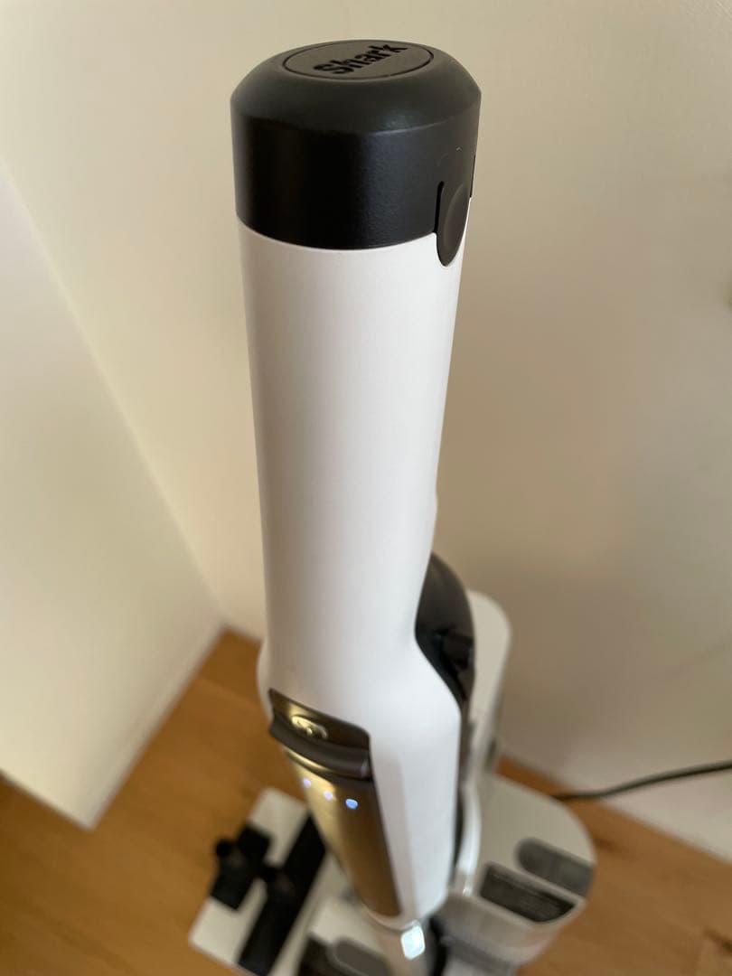 Shark EVOPOWER SYSTEM Sコードレススティッククリーナー