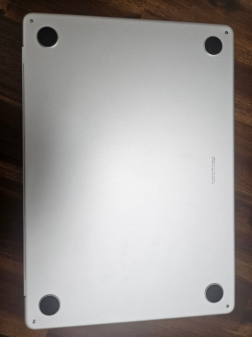 MacBook Air /Apple M2チップ/8GB/256GB シルバー