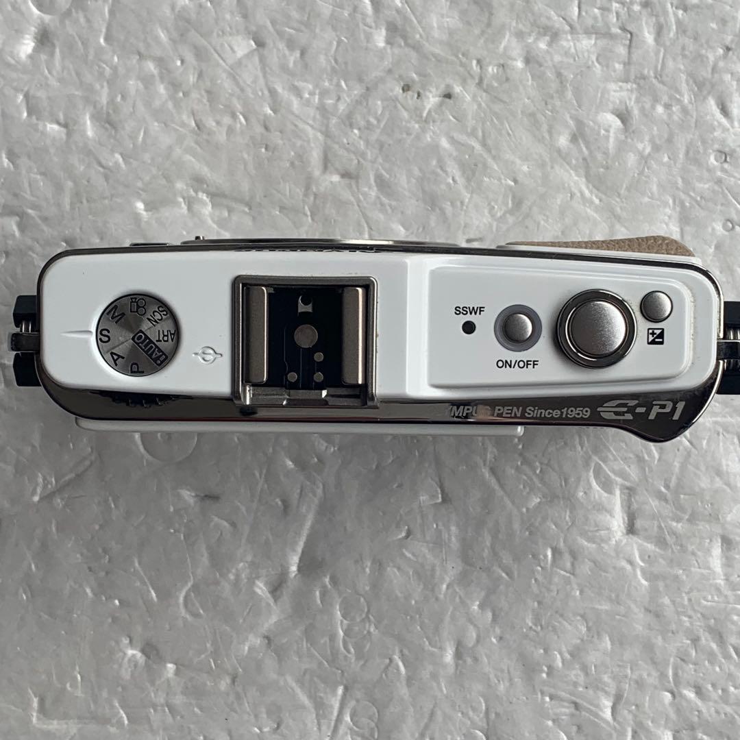 ジャンク オリンパス OLYMPUS E-P1 壊れています