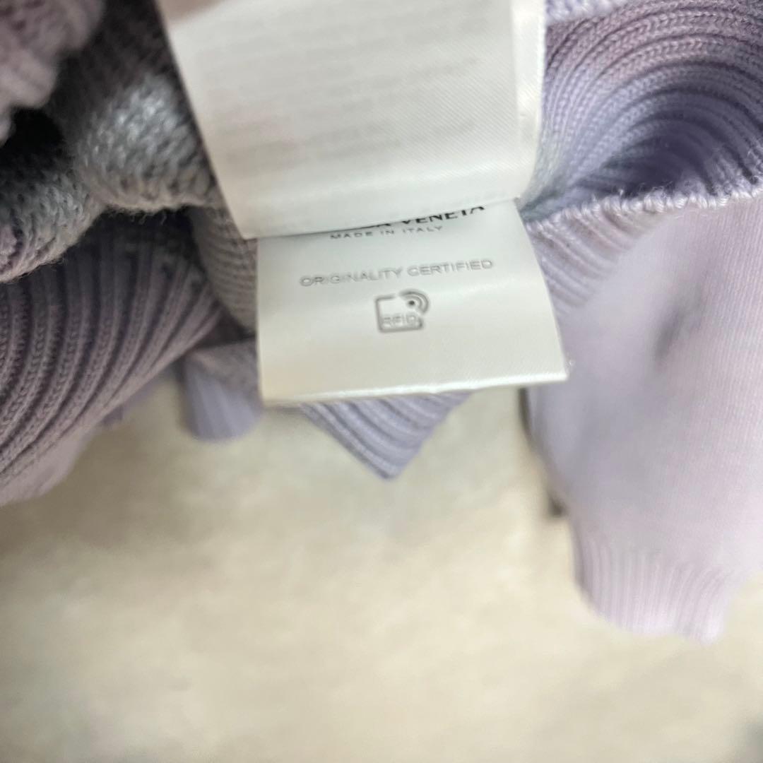 【美品】23年モデル　ボッテガヴェネタ セーター　ニット　ノットボタン