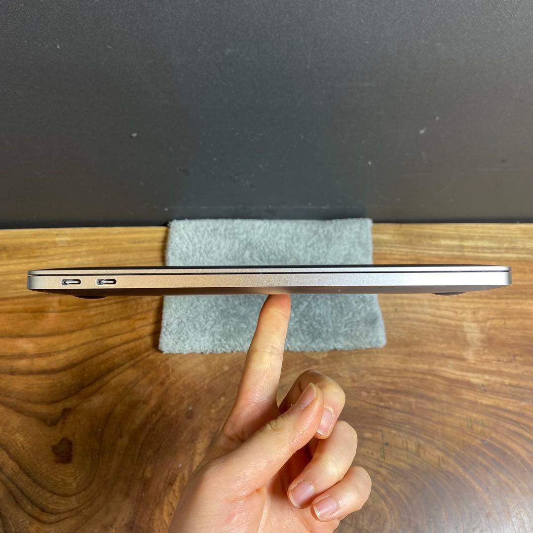 nnnn ！MacBook Pro 13inch 2017/381