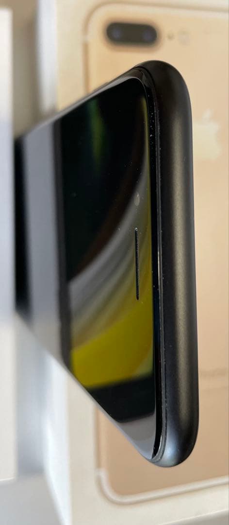 【極美品】Apple iPhone SE2 ブラック 64GB