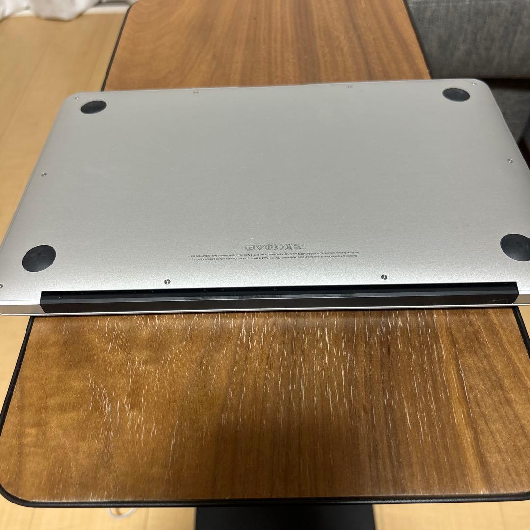 【美品】MacBook Air 11inch Early 2014 充電器付
