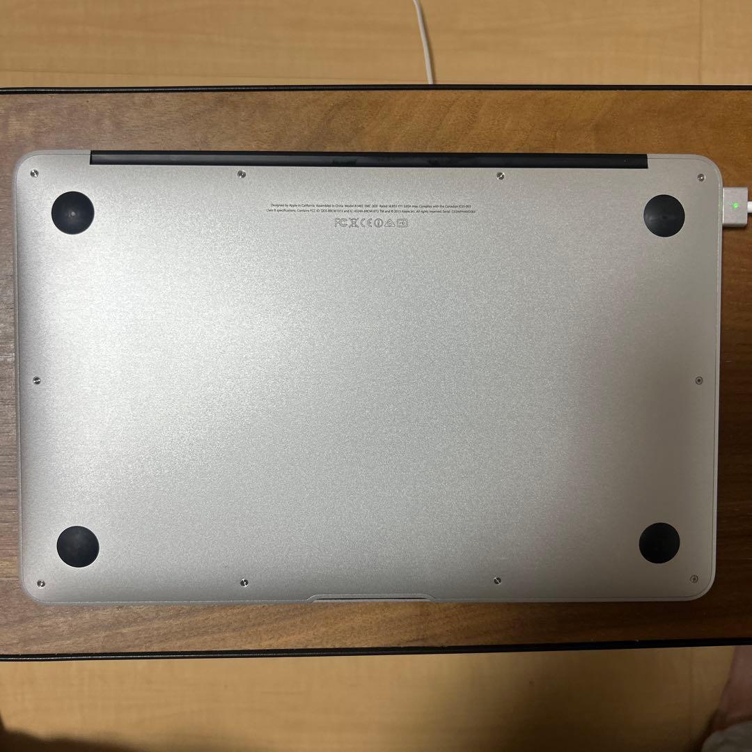 【美品】MacBook Air 11inch Early 2014 充電器付
