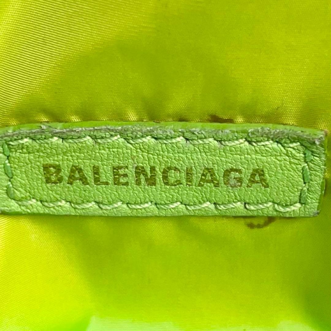 美品 バレンシアガ キャンバス ウエストバッグ ロゴ型押し ファスナー 緑