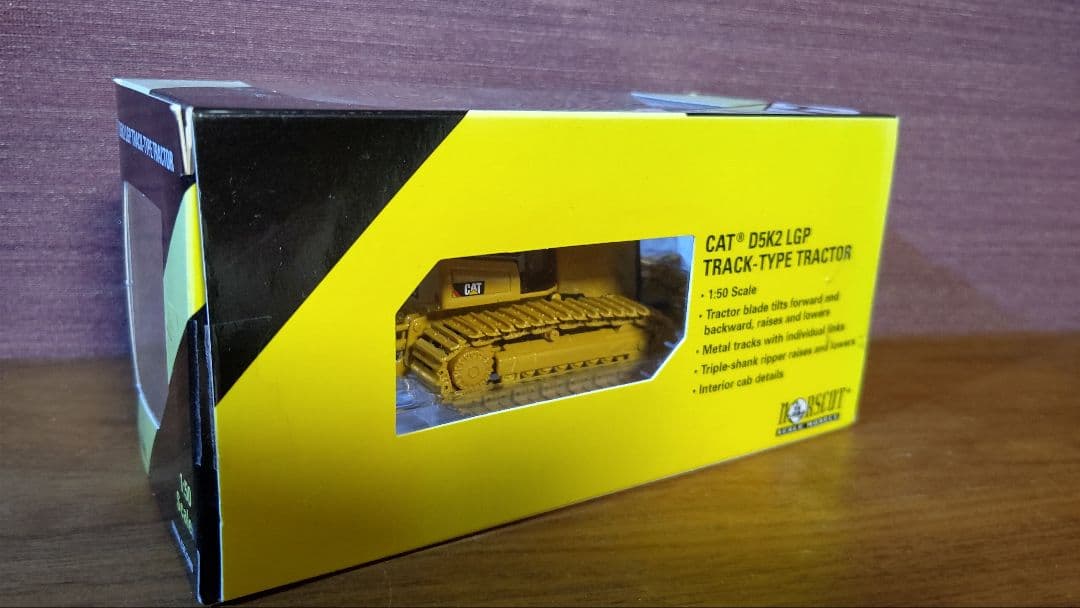ノースコット　CAT D5K2 LGP　1/50　ブルドーザ　トラクタ