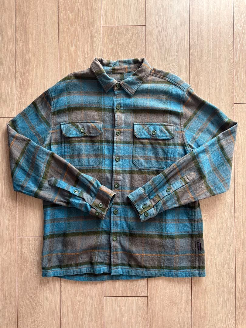パタゴニア　フィヨルドフランネルシャツ　M