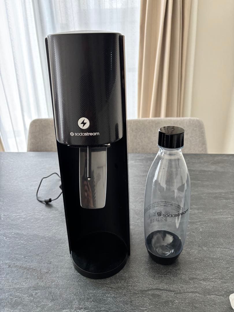 sodastream 炭酸水メーカー ブラック ボトル付き