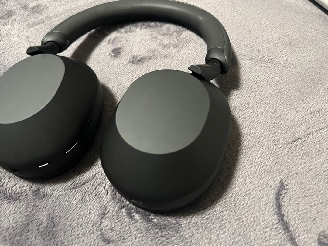 【美品】SONY WH-1000XM5 ブラック