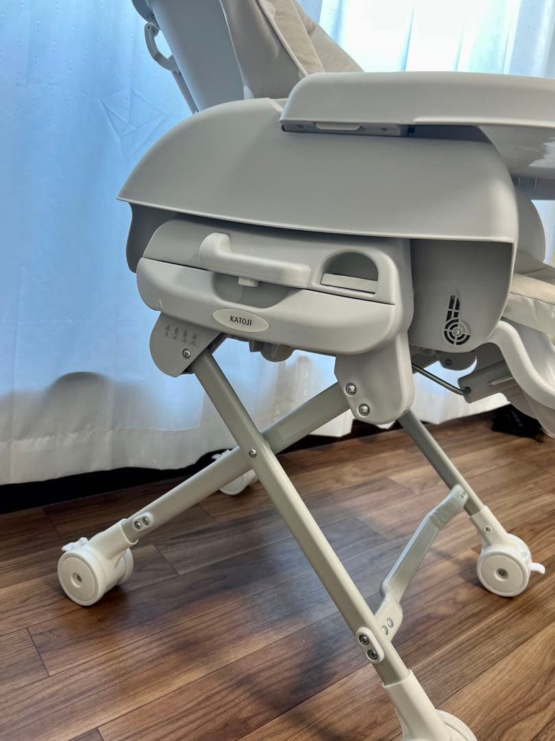 【ほぼ新品】KATOJI カトージハイローラックハイローチェア ピッコロ