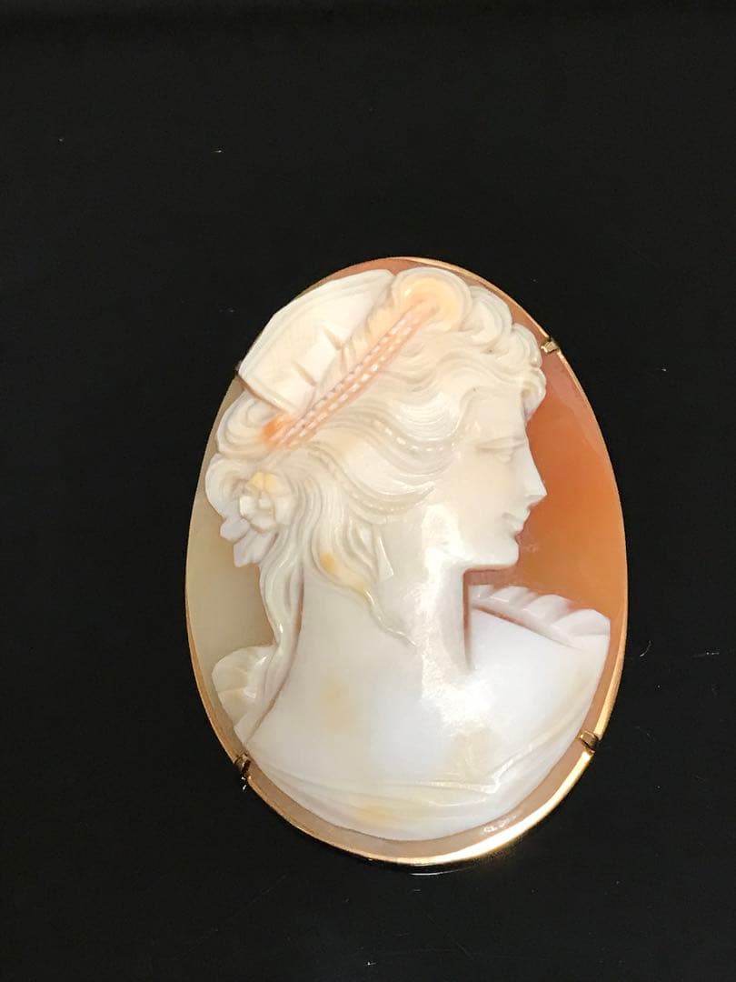 人気商品、激レアなk18作家のカメオ、ブローチ、トップ