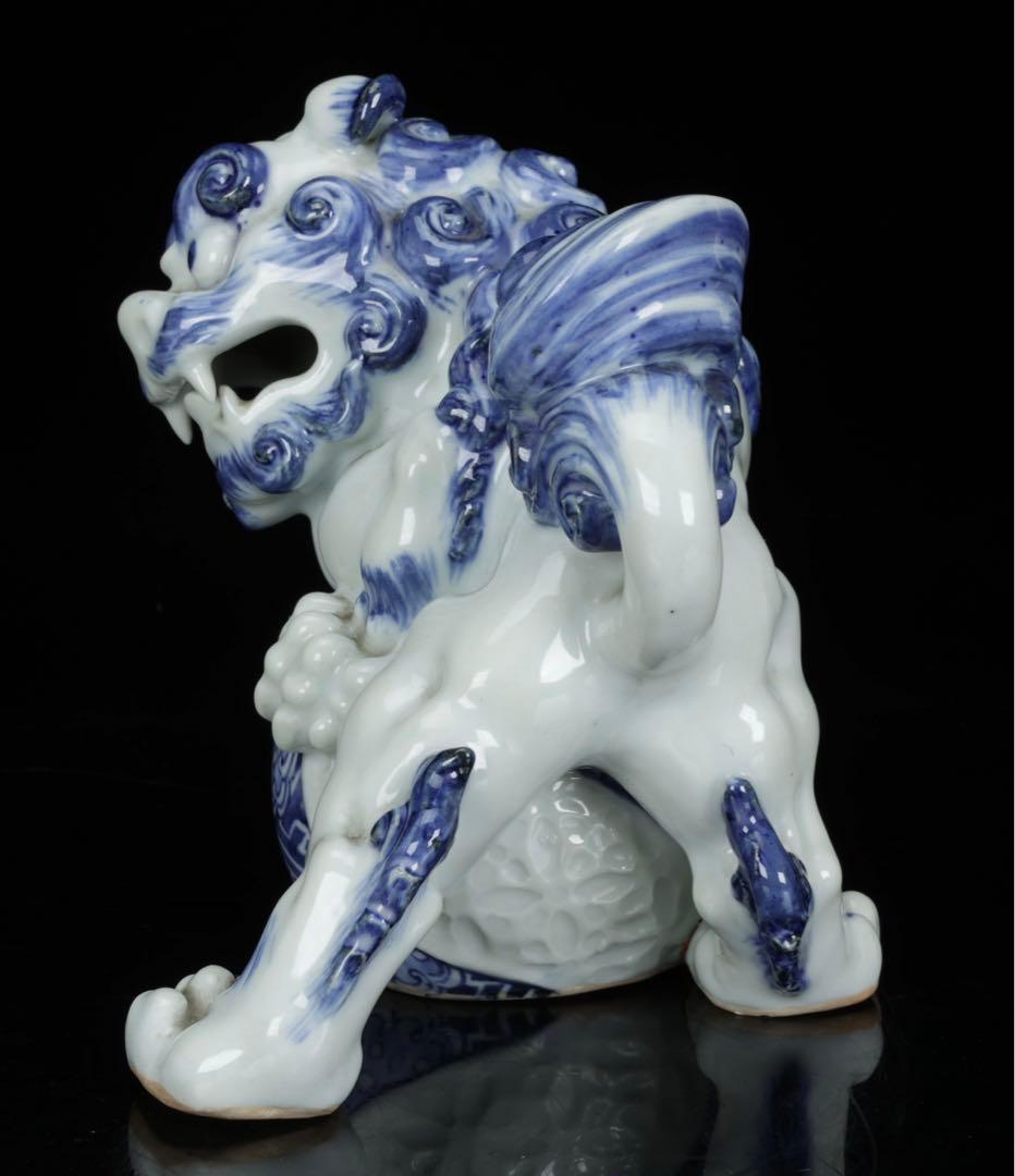 古美術　古平戸　平戸焼　染付　玉獅子　獅子　唐獅子　狛犬　縁起物　置物