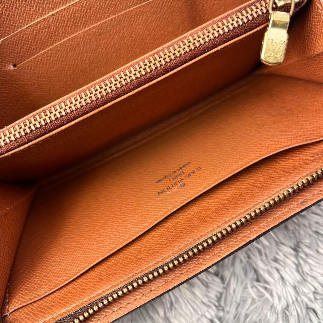 ルイヴィトン　ポルトモネ　ジップ　モノグラム　長財布　ラウンドファスナー