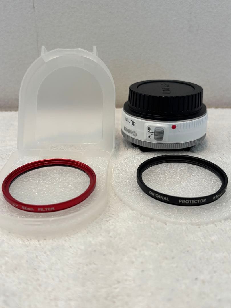 【美品】キャノンEF40mmf2.8STM ホワイト プロテクター赤.黒付き