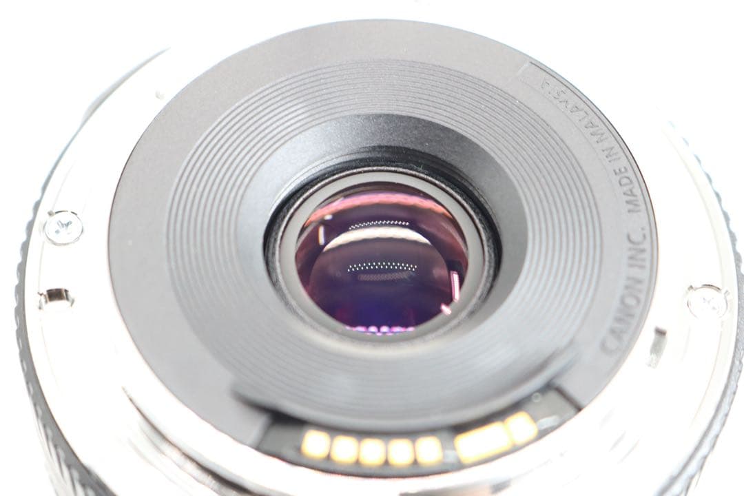 新品級 【Canon EF 40mm f/2.8 STM 単焦点レンズ】