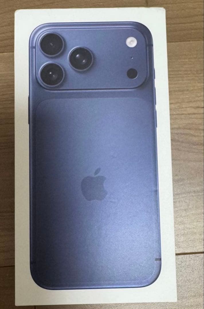 即日発送予定　iPhone17promax256ディープブルー